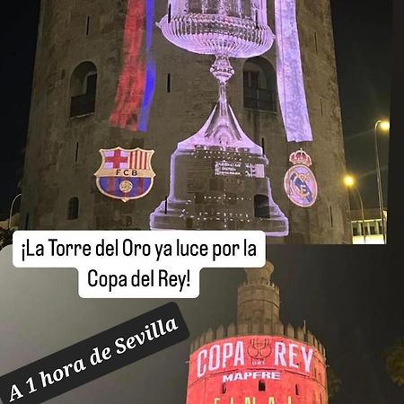 Casa con jacuzzi, sauna, bodeguita rociera y chimenea, de lujo Cabeza la Vaca Exterior foto